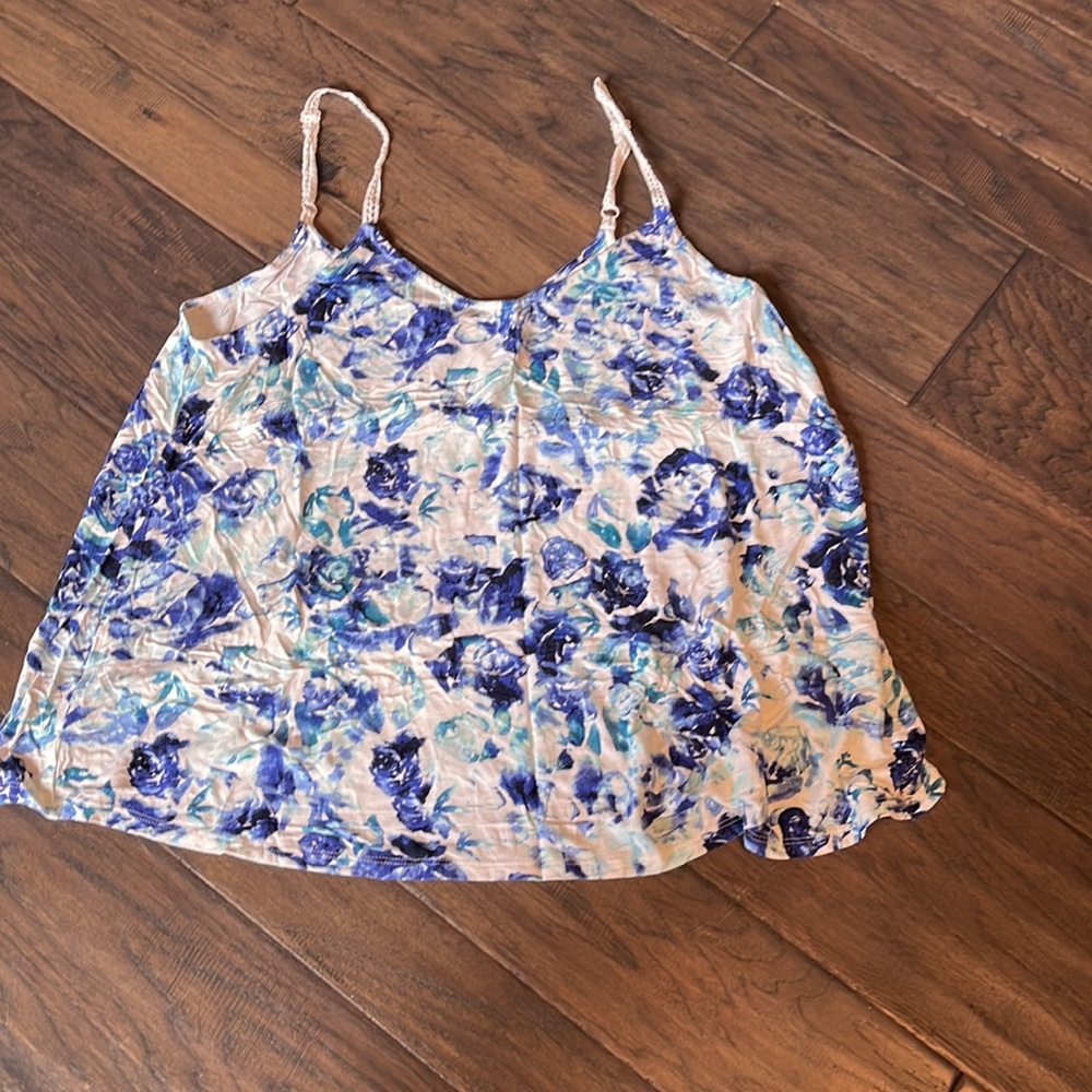 Torrid - blue floral tank - 2 - 2x